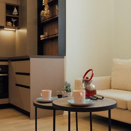 Newly Renovated Apartment Tirana Bagian luar foto