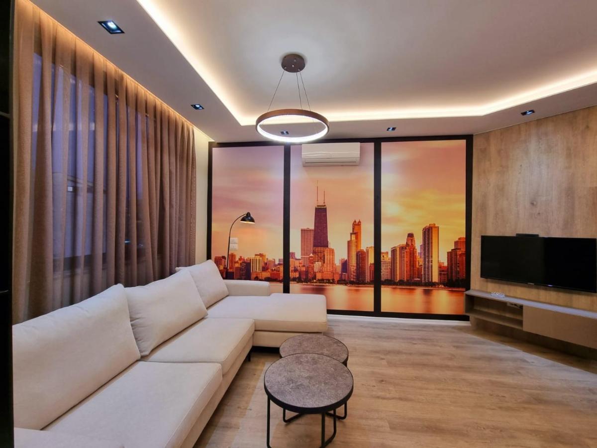 Newly Renovated Apartment Tirana Bagian luar foto