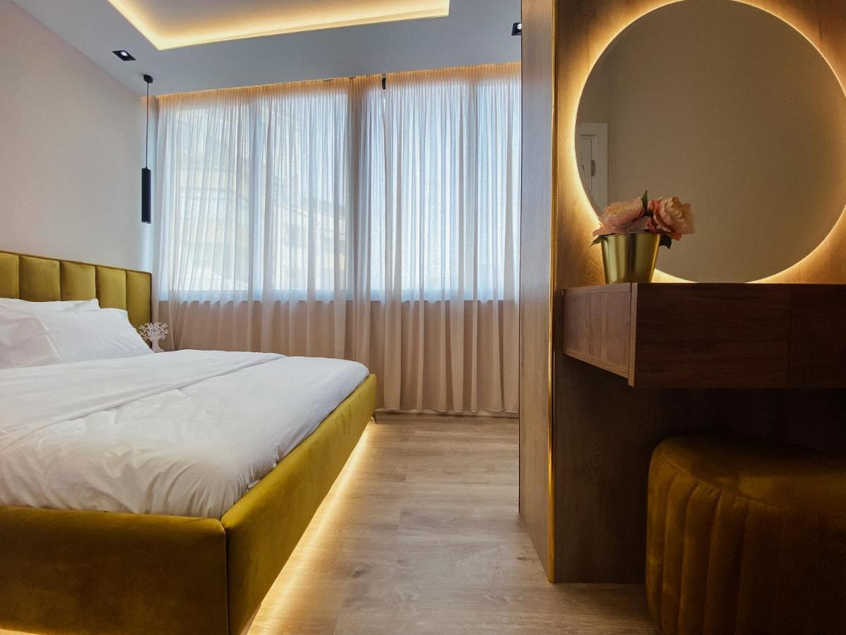 Newly Renovated Apartment Tirana Bagian luar foto