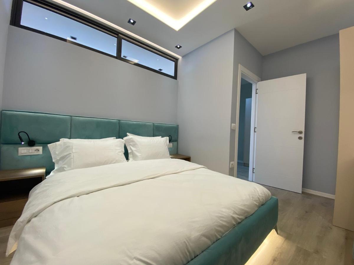Newly Renovated Apartment Tirana Bagian luar foto
